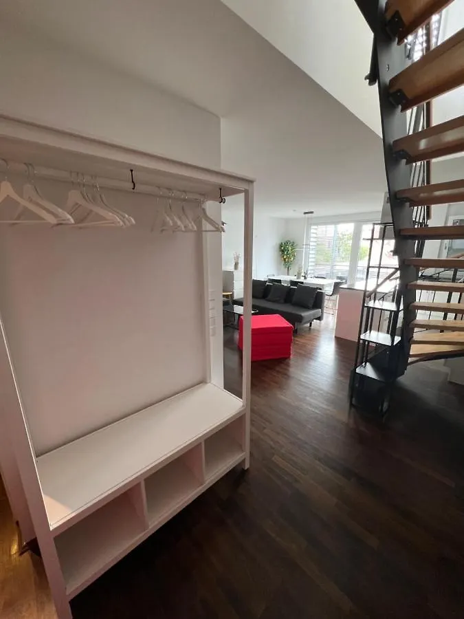 Apartment Penthouse-Wohnung - Balkon - Dachterrasse - Zentrum Nürnberg