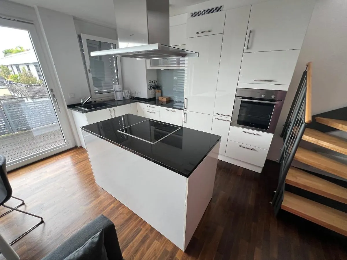 Penthouse-Wohnung - Balkon - Dachterrasse - Zentrum Nürnberg Apartment