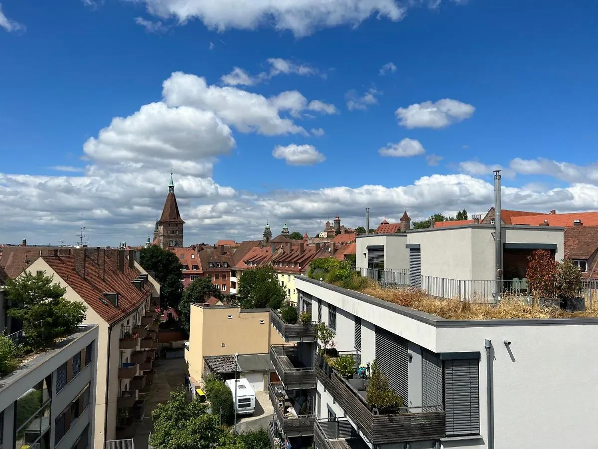 Penthouse-Wohnung - Balkon - Dachterrasse - Zentrum Nürnberg 0*,